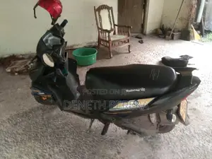 Yamaha RayZR 2019