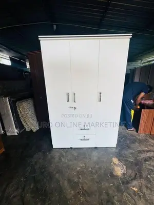 New Melamine White Colour 3 Door Cupboard 6*4 Ft Wardrobe