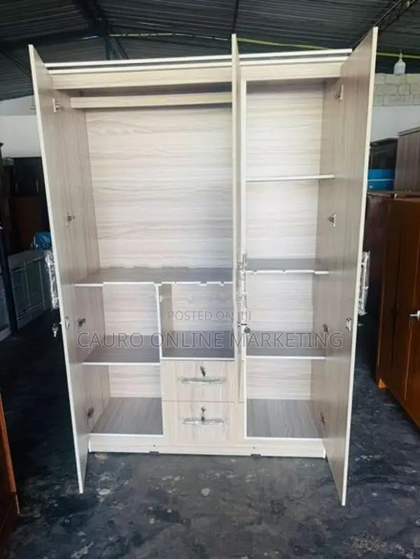 New Melamine White Colour 3 Door Cupboard 6*4 Ft Wardrobe