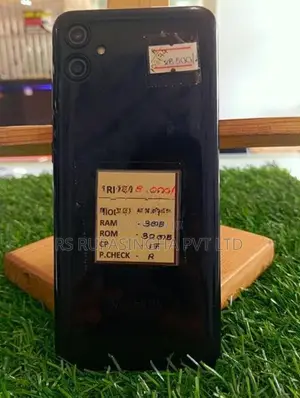 Samsung Galaxy A04e 3GB / 32GB (Used)
