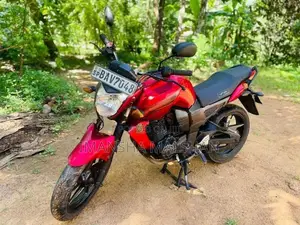 Yamaha FZ 2014