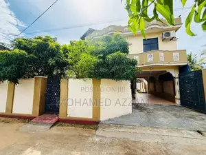 Fully Furnished 5-Bedroom House for Rent – Ninthavur