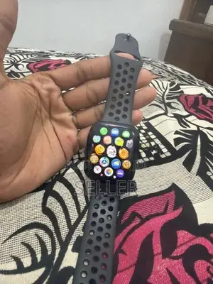 Apple Series 9