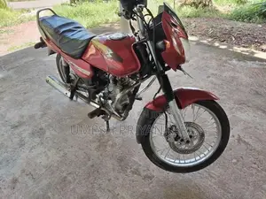 Bajaj Caliber 2004