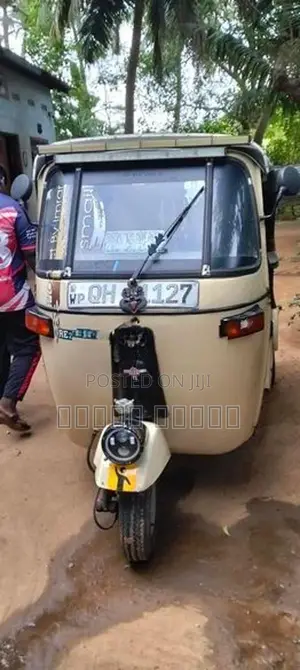 Bajaj RE 2007