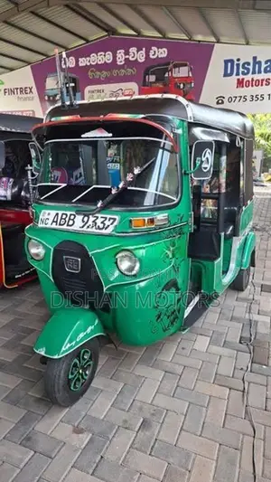 Bajaj RE 4 Stroke 2015