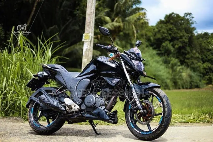 Yamaha FZs V2 2016