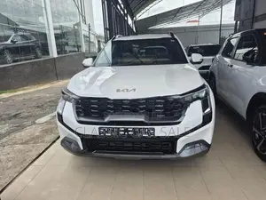 Kia Sonet GTX PLUS 2025