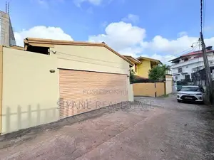 2-Storey House for Sale in Battamulla