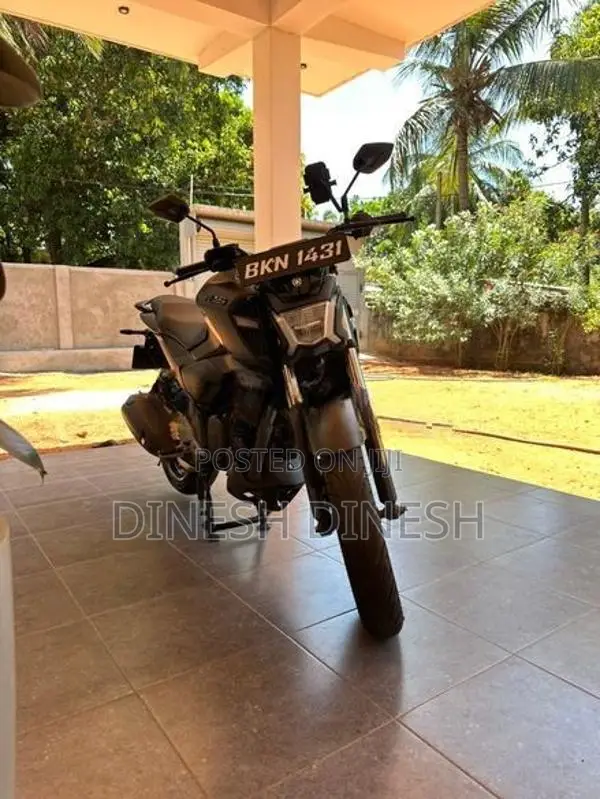Yamaha FZs Fi 2025