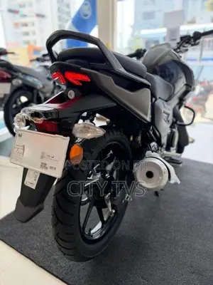 TVS Raider 125 Black 2026