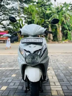 Honda Dio 2015
