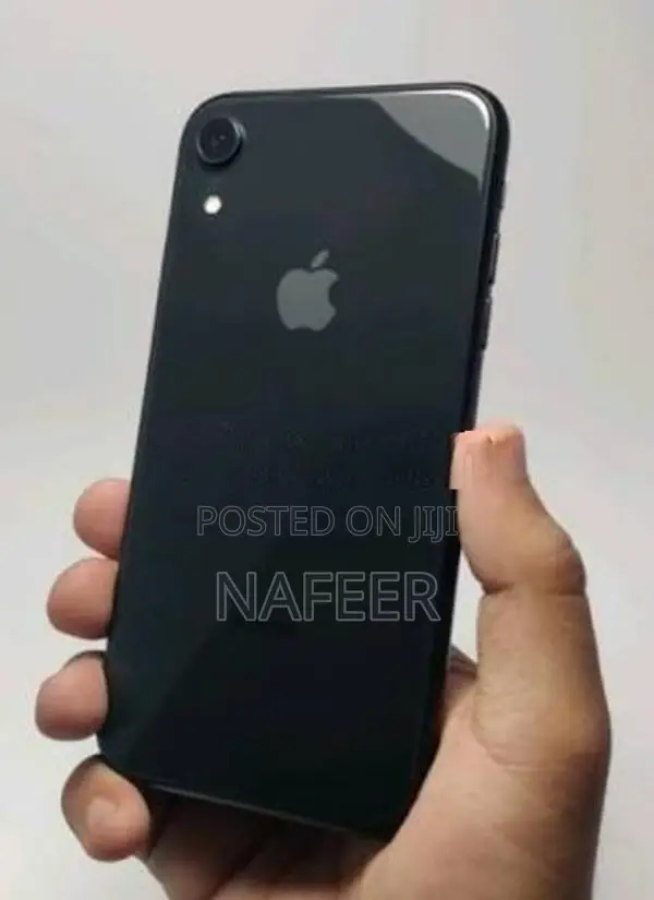 Apple iPhone XR (Used)