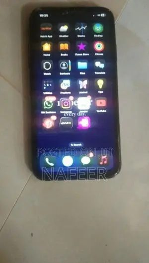 Apple iPhone XR (Used)