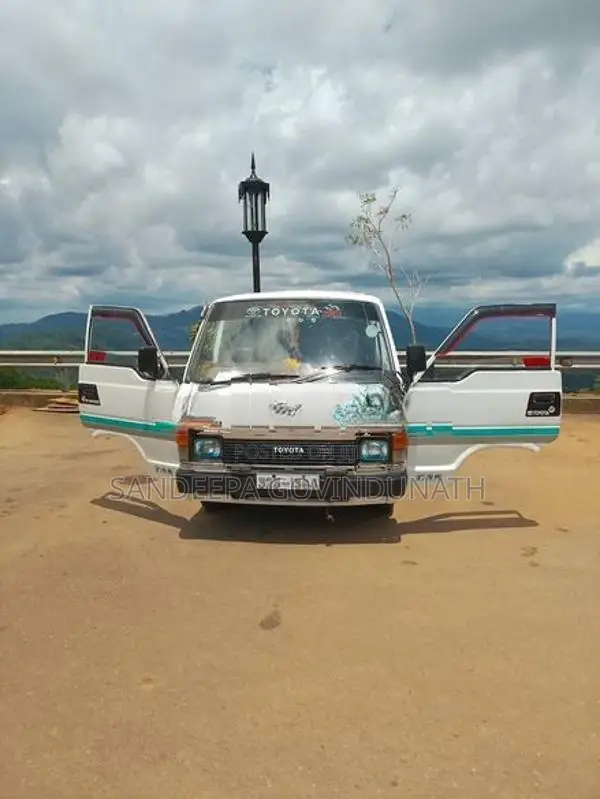 Toyota Hiace 1984