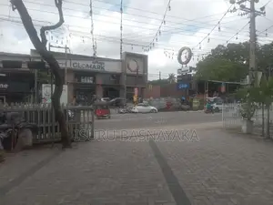 Two Story Building for Rent Makumbura