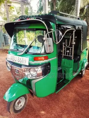 Bajaj RE Three Wheeler 2020