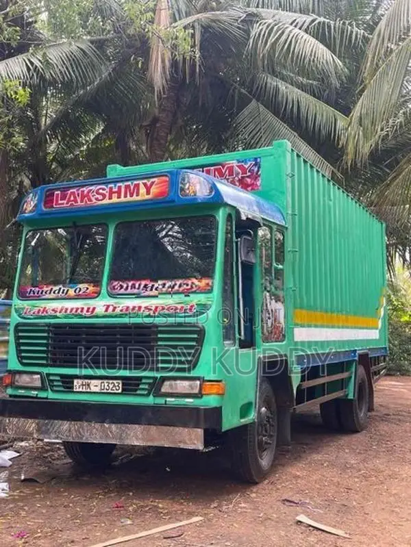 Ashok Leyland Comet Lanka 2004