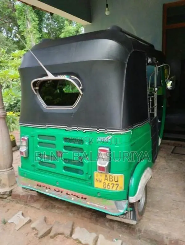 Bajaj RE Three Wheeler 2020