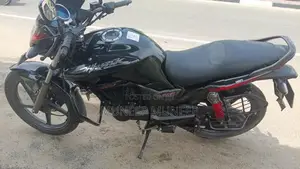Hero HF Deluxe 2004