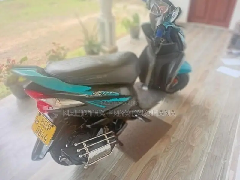 Yamaha RayZR 2018