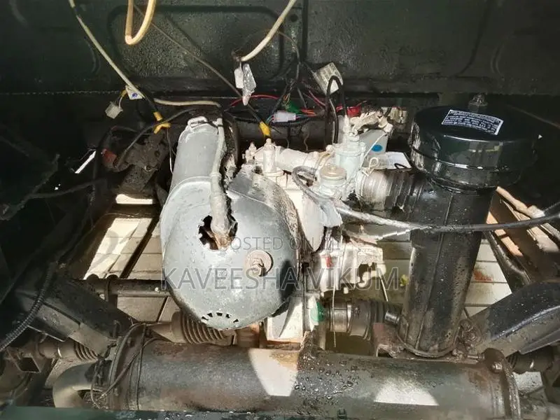 Bajaj RE 2 storke 2003