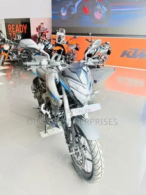 Bajaj Pulsar NS200 2026