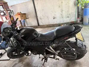 Bajaj Pulsar AS 150 2015