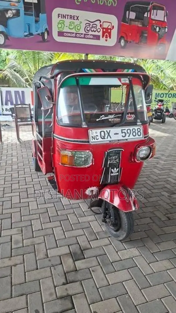 Bajaj RE 4 Stroke 2010