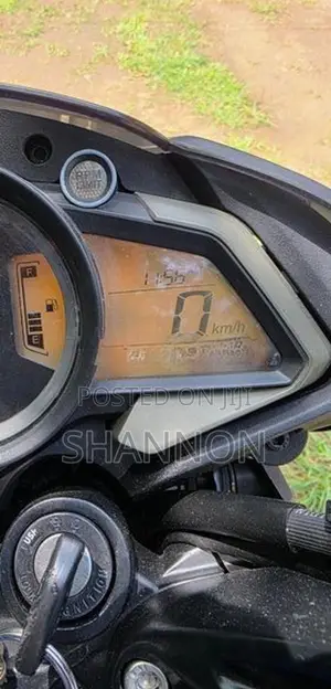 Bajaj Pulsar NS160 2017