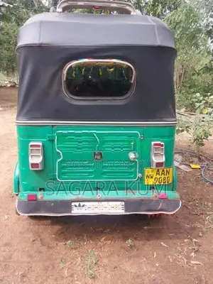 Bajaj RE Three Wheeler 2014