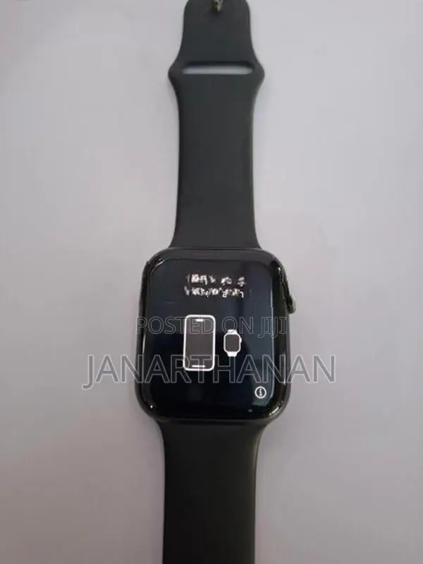 Apple Se 44mm Smart Watch
