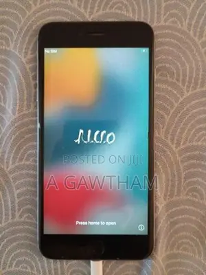 Apple iPhone 6S (Used)