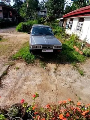 Toyota Corona 1987