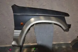 Mitsubishi Pajero Parts 1994 Fenders