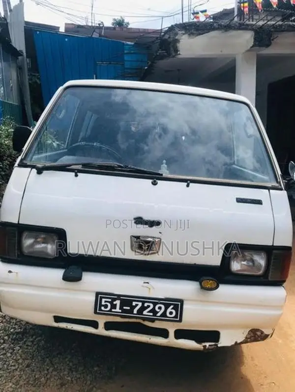 Mazda Bongo 1986