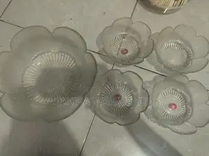 Fancy Flower Shaped Glass Bowl