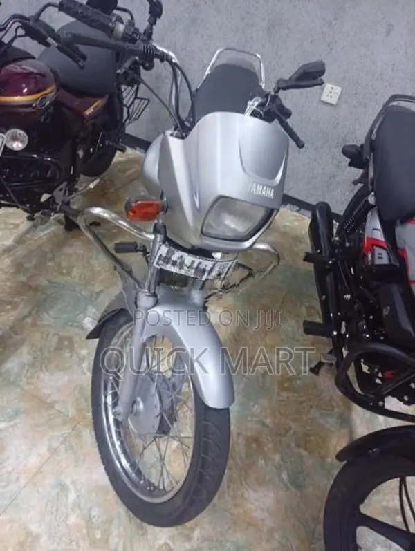 Yamaha Crux 2005