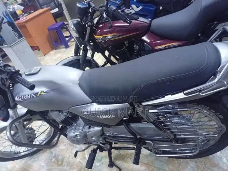 Yamaha Crux 2005