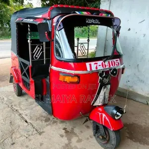 Bajaj RE 1990