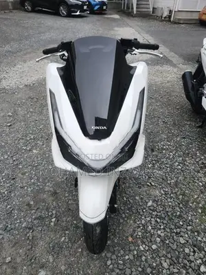 Honda PCX160 2025