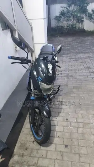 Bajaj Pulsar 200 2007