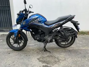 Honda CB Hornet 160R 2018