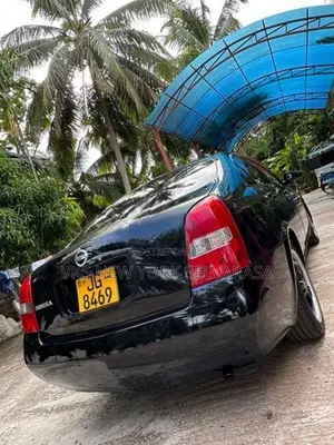 Nissan Primera 2004