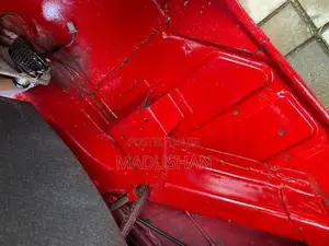 Bajaj RE 2003