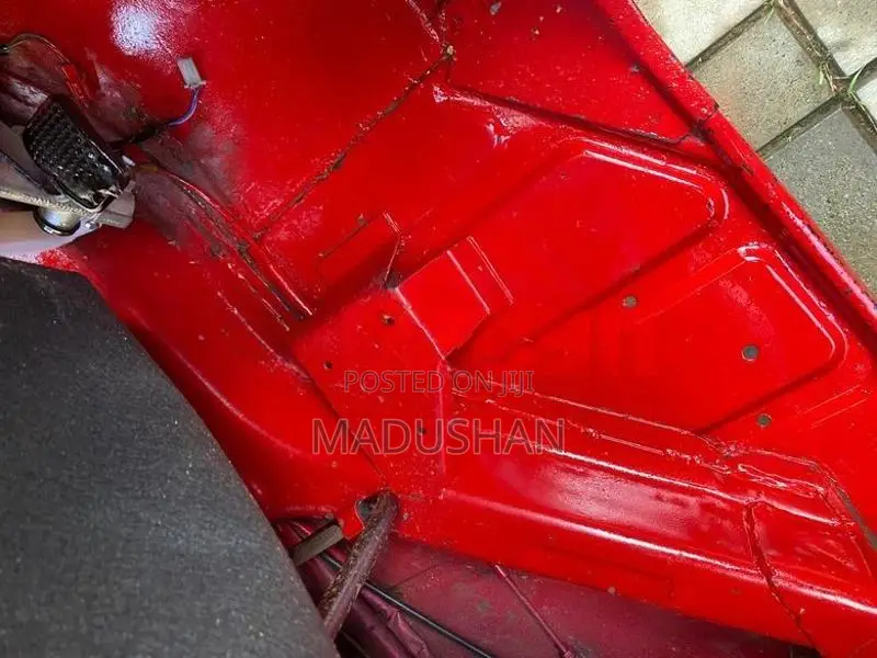 Bajaj RE 2003