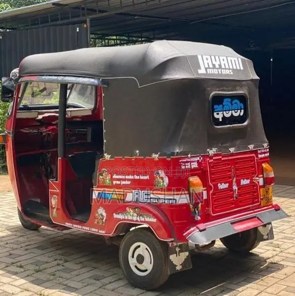 Bajaj RE 2003