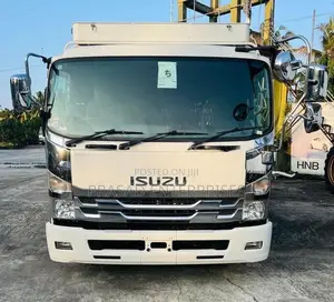 Isuzu Forward 2016