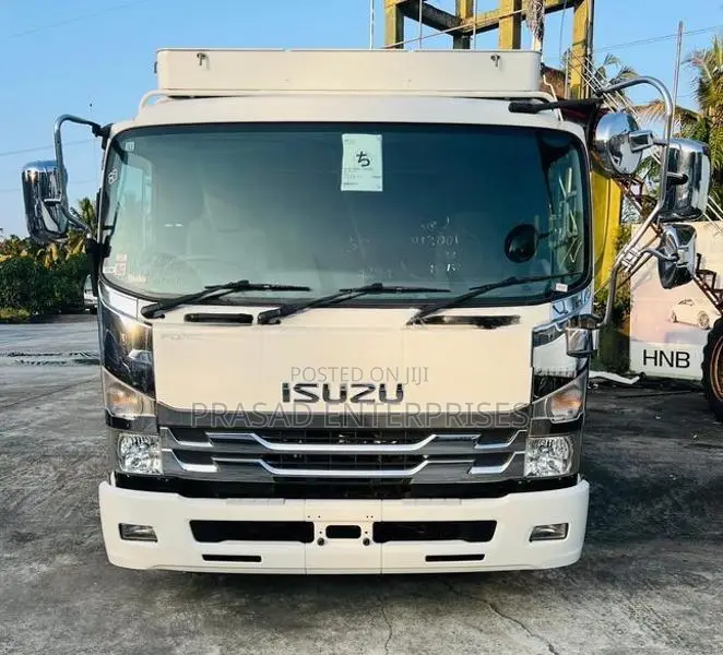 Isuzu Forward 2016