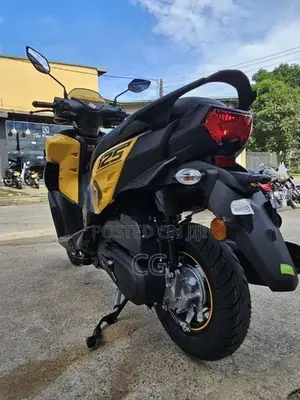 Yamaha RayZR ZR 125 2025
